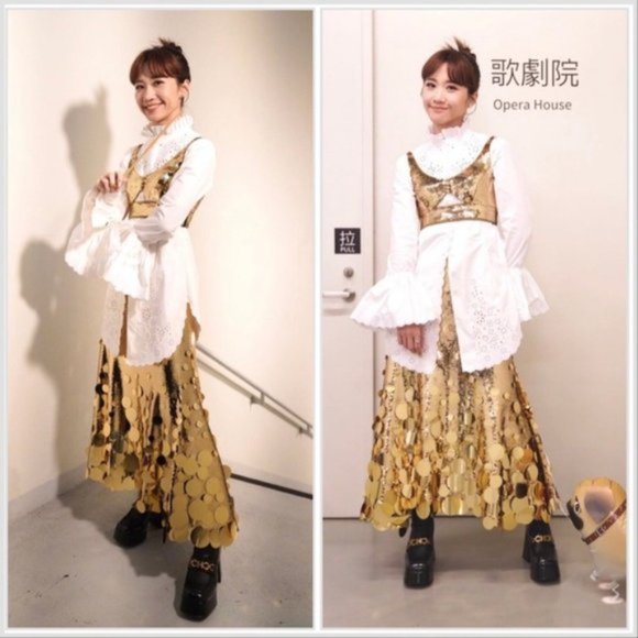 NWT Rabanne x HM Gold Sequined Crop Top sz S - Picture 6 of 15